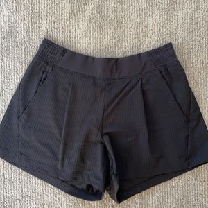 Athleta Brooklyn short
